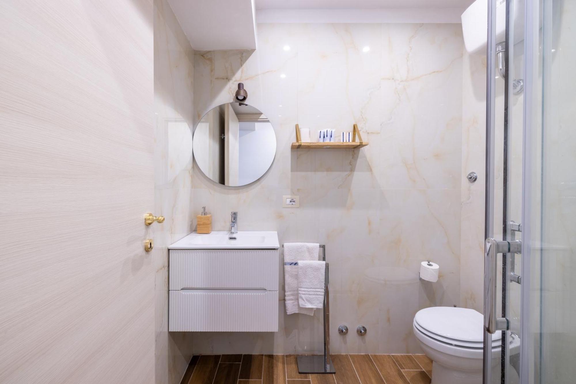 Pantheon Apartments - Piccola Roma ภายนอก รูปภาพ