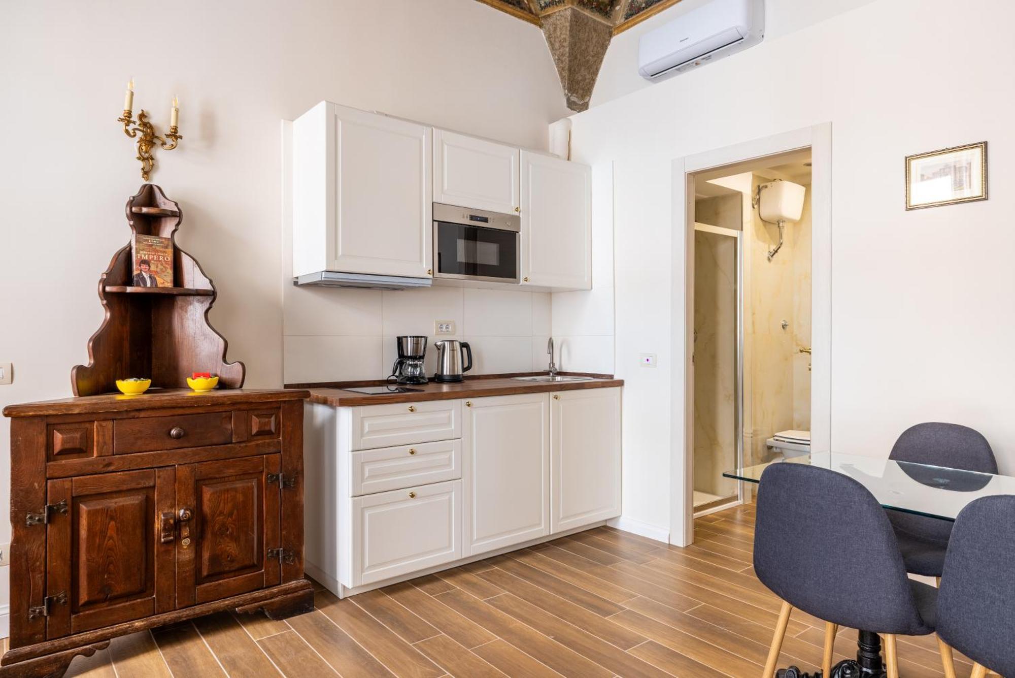 Pantheon Apartments - Piccola Roma ภายนอก รูปภาพ